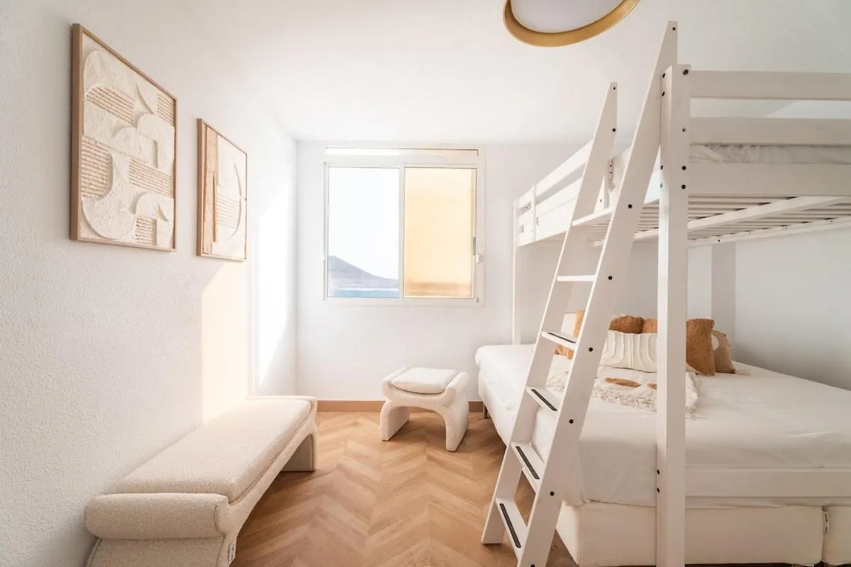 Stunning Front Line Penthouse Sea And Pool Apartamento El Médano